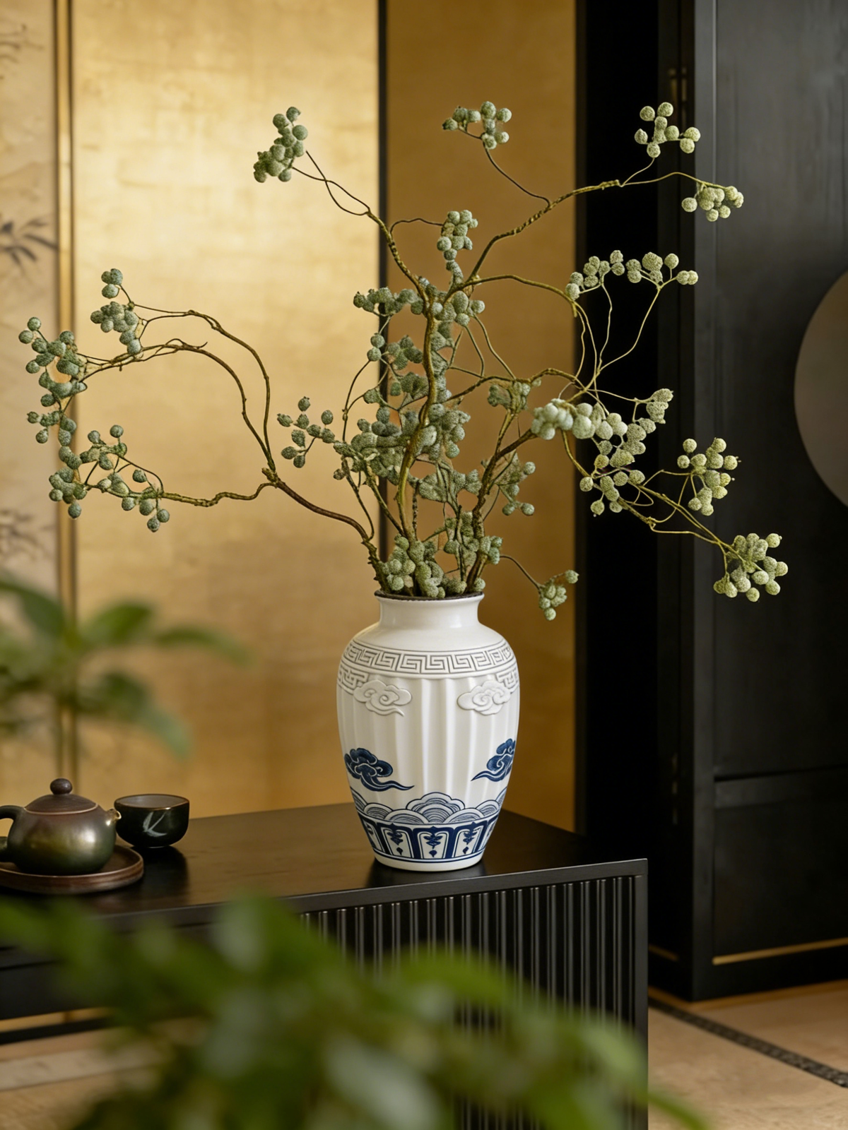 White Ribbed Flower Vase #V155