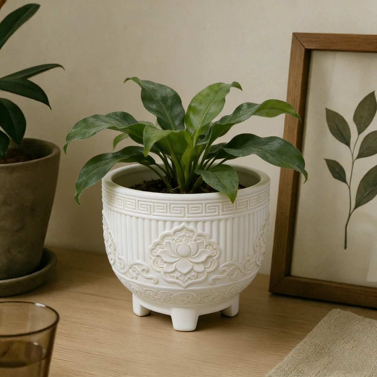 White Ribbed Flower Pot #V141